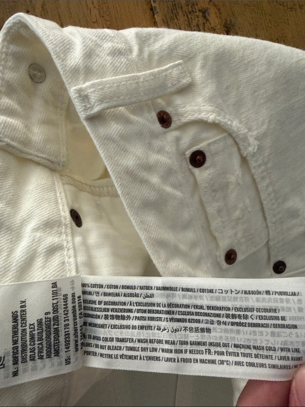 Abercrombie & Fitch White Distressed Denim Short Shorts - Picture 10 of 14
